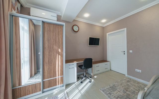 Apartamenty 3h Komnatnye Luks Apartamenty  s Krasivymi Vidami Na More i Gory v Siriuse