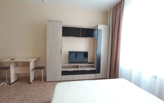 V Nizhnem Novgorode Uyut U Ozera Flat
