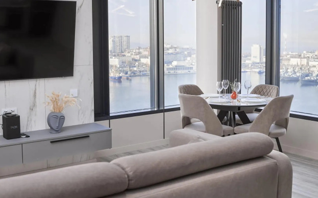 Квартира с Потрясающим Видом на Море