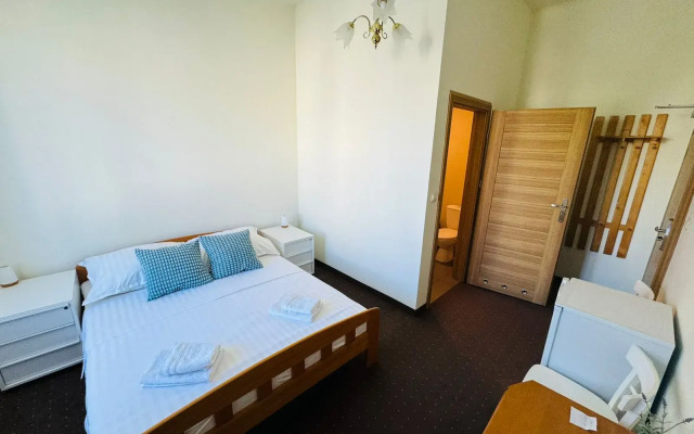 Отель Mazowiecki