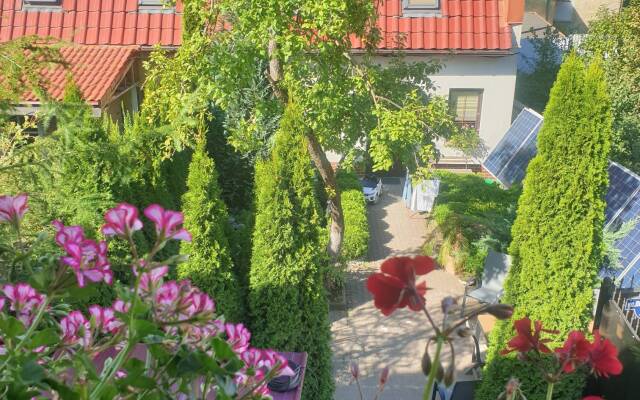 Na Proletarskoy 117 Private House