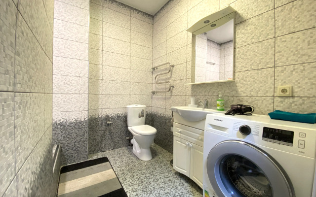 Zhk "poseydon" 836. Mamayka. Dvukhkomnatnaya S Balkonom (Trustcontrol) Flat