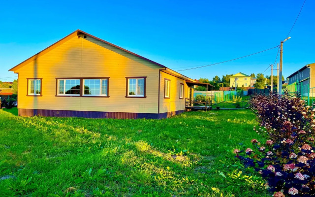 Na Beregu Ozera Plescheevo 57b Private house