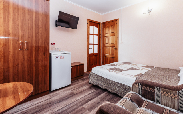 Marina Guest House