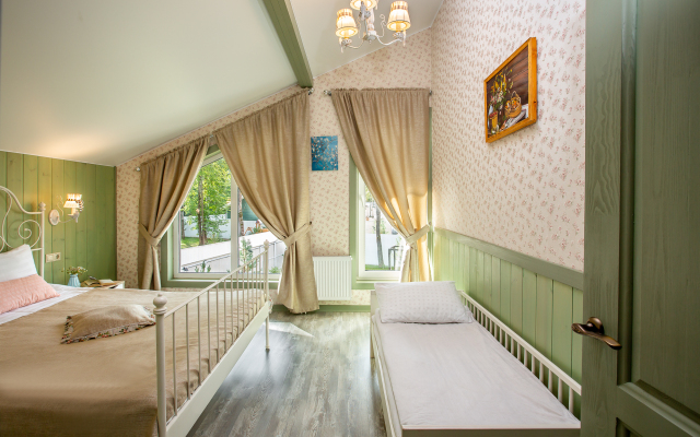 Shebbi Shik Guest House