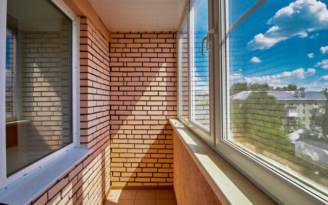 Квартира 2Комнатная Транспортная 7