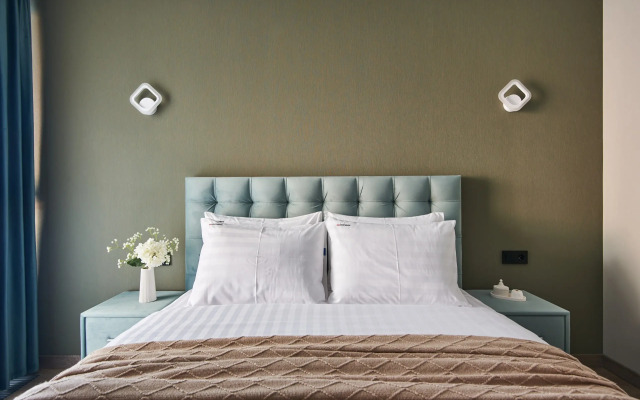 Апартаменты Red Apartments Атлантис Плутон