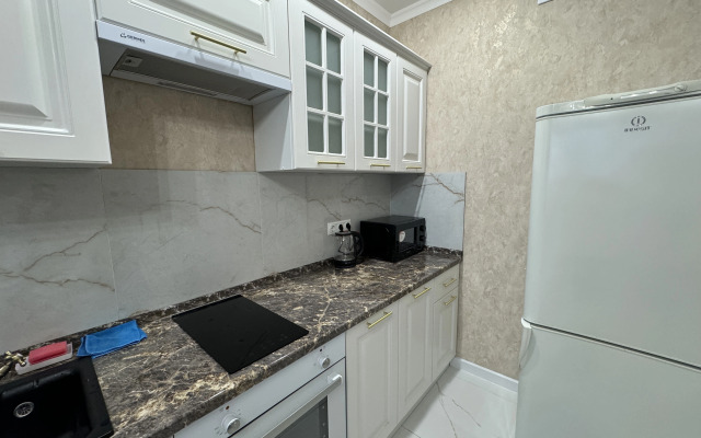 S Krasivym Vidom Iz Okna Na 20 Etazhe Flat