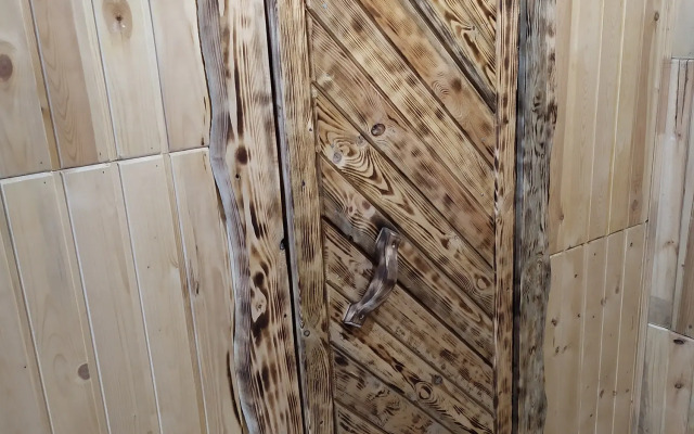 Uyutny Vozle Lesa Guest house