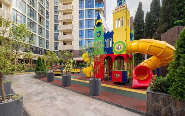 Dizaynerskaya S Vidom Na More I Dendrariy Flat