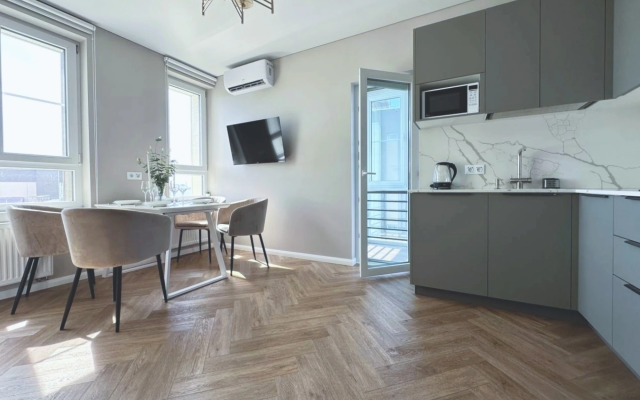 Апартаменты с потрясающим видом на бухту Патрокл