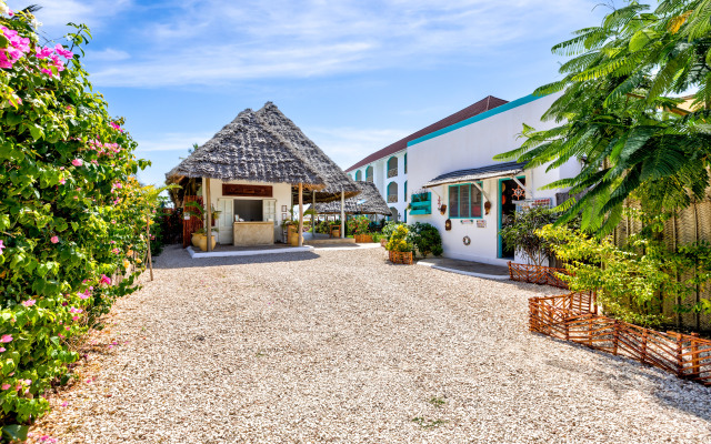 AHG Sun Bay Mlilile Beach Hotel