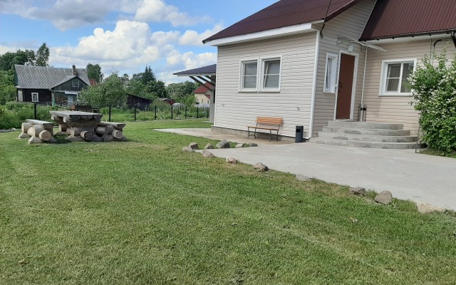 Частный дом Большая дача в Ушаках