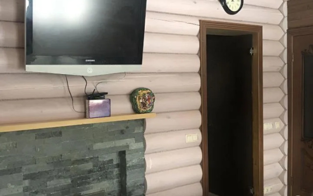 S Baney U Ozera Private House