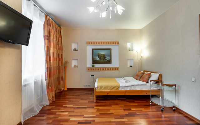 Апартаменты БонАпарт 2-х комнатные с джакузи на Студенческой 42