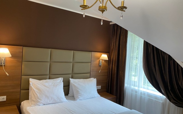 Crystal Guest House