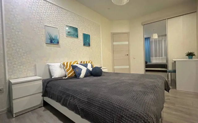 Goluboye Nebo na Shosseynoy, Yana Apart Apartments