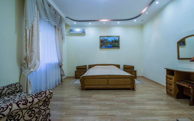 Moscow Guest House