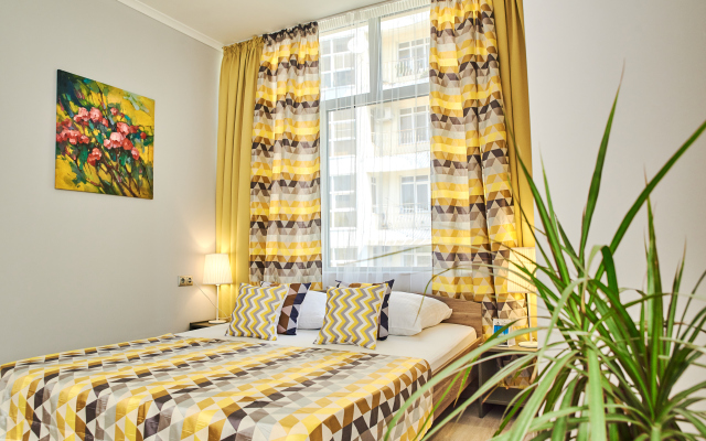 Plutus Hotel