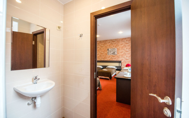Three Rivers Guest house