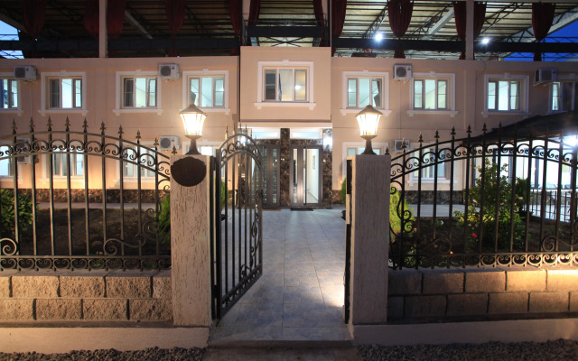 Отель Лазурит