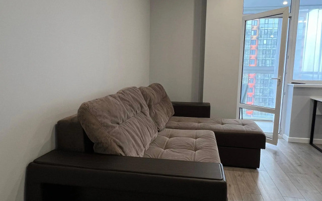 Studiya s Shikarnym Vidom na More Flat