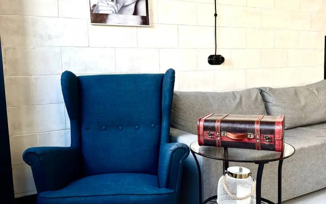 Апартаменты 1503 Верхнеторговая площадь 4