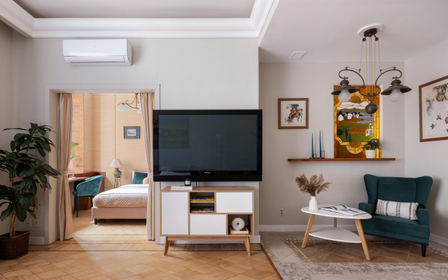 Квартира GM Apartments Атмосферная четверка на Чистых прудах