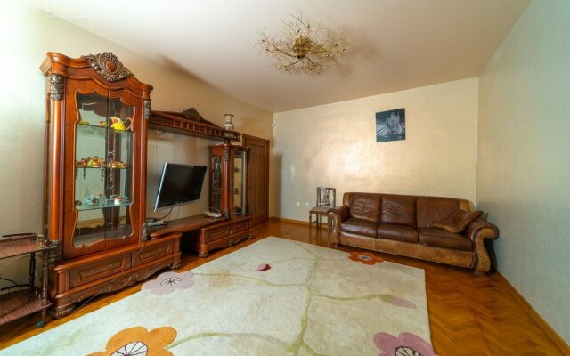 Na Tsyurupyi 7 Apartaments