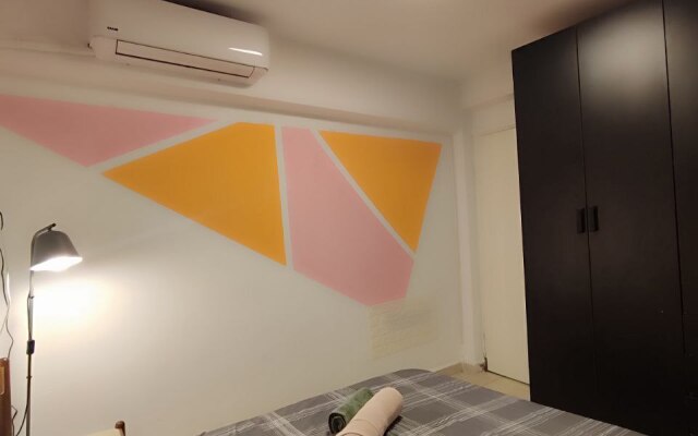 V Krayot Apartments