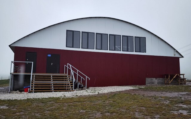 Глэмпинг Achik-Tash Base Camp