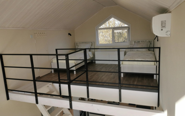 Yezhik Private House