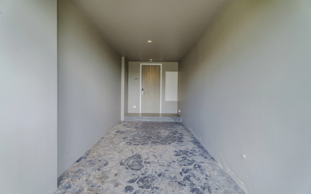 Diamond 2Br  Deluxe Poolside Condo Apartments