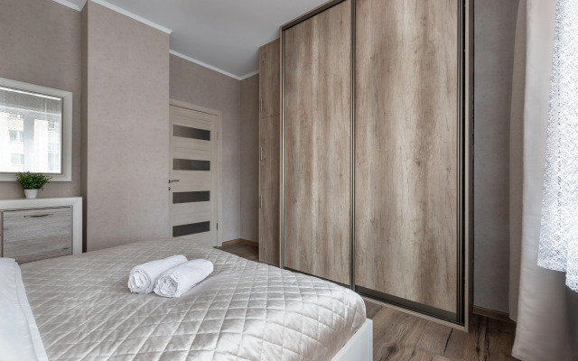 4 Mestnye Stilnye U Dana Mall Apartment