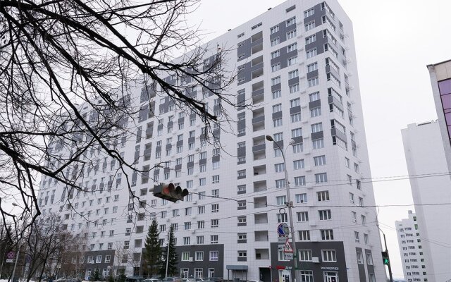 Mira 8 | UGNTU | Chernikovka Apartments