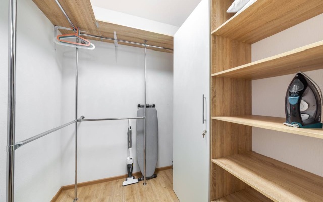 Prostornaya Yevrodvushka Na Vasilyevskom Ostrove Flat