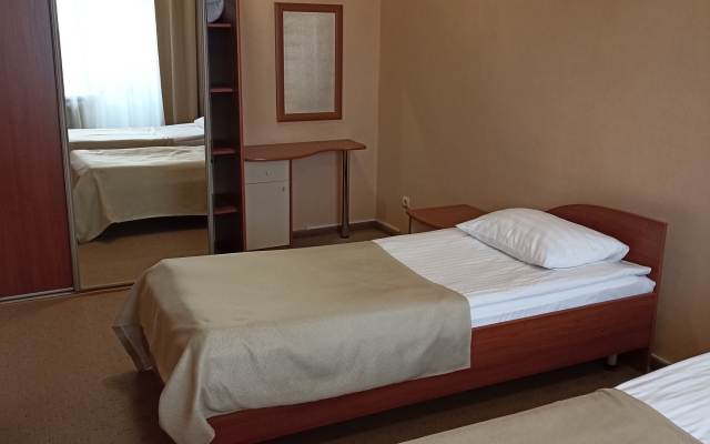 Отель Поворот