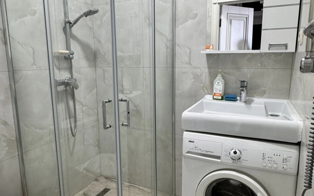 S Pryamym Vidom Na More Apartments