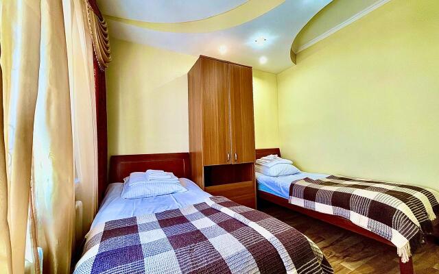 Частный дом в переулке Буачидзе 2