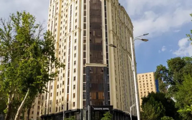 Firdavsi Hotel