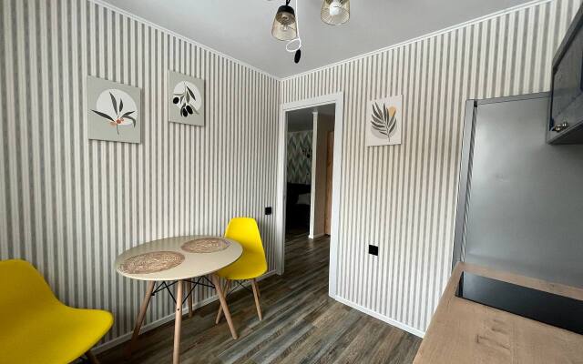 Квартира Ваш Рантье на Полярных Зорях 25/1 в Доме Художника