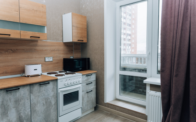 2komn Kvartira Ryadom S Zhd Vokzalom Apartments