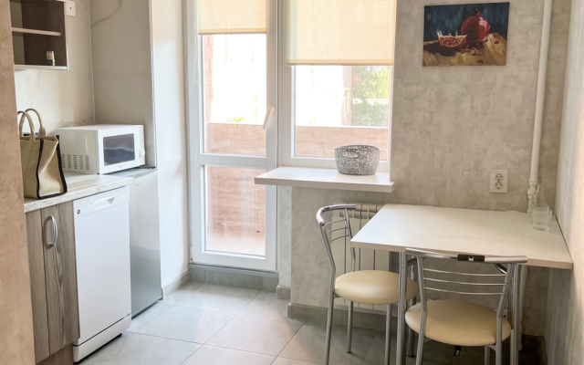 Апартаменты на Эпроновской 21