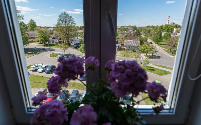 Апартаменты возле метро Автозаводская. 4 станции до центра. Парковка.