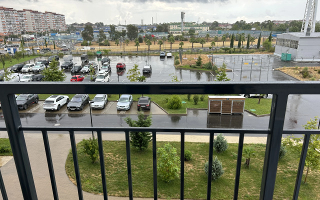 Yevro Dvushka S Otkrytym Balkonom Flat
