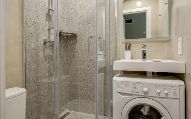 Chernomorskiy 24 Apartments