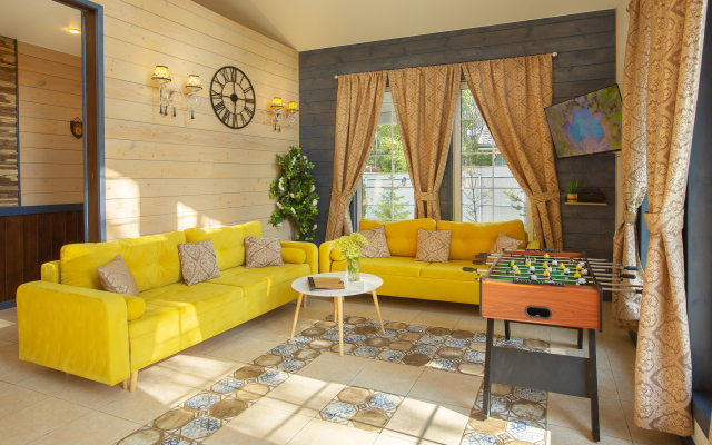 Khyyugge Guest House