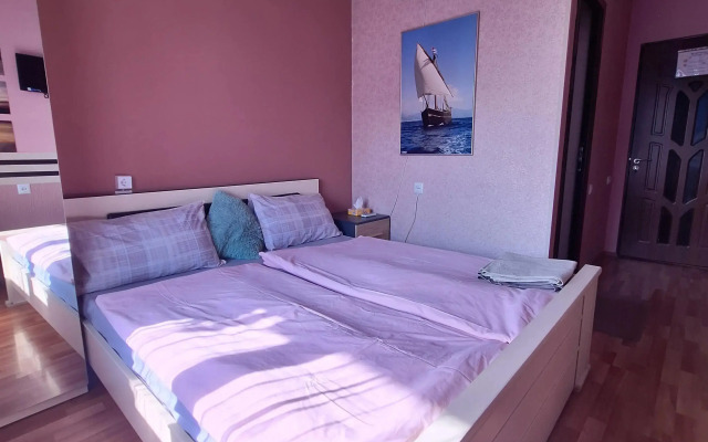 Arm Hostel
