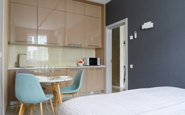 Red Apartments Art Layt Siena Apartments