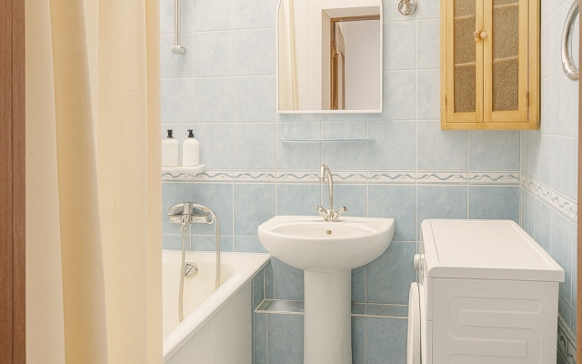 Апартаменты Просторная квартира на Волжском проспекте 39